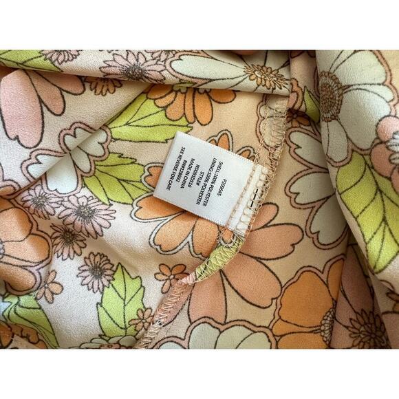 Madden NYC Juniors’ Peasant Dress with Puff Sleeves and Back Tie, Size L - Picture 10 of 12